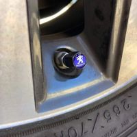 Καπάκια Βαλβίδων Αυτοκινήτου Με Μπρελόκ Peugeot Μαύρο 5 Τεμάχια