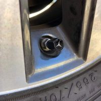 Καπάκια Βαλβίδων Αυτοκινήτου Με Μπρελόκ Mercedes-Benz Μαύρο 5 Τεμάχια