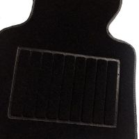 Πατάκια Αυτοκινήτου Μοκέτα Για Bmw 5 E60/E61 03-10 Με Διπλό Κέντημα Μ Black 4 Τεμάχια