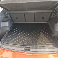 Πατάκι Πορτ-Παγκάζ 3D Σκαφάκι Από Λάστιχο TPE Για VW Tiguan 2024- Πάνω Επίπεδο Μαύρο Rizline