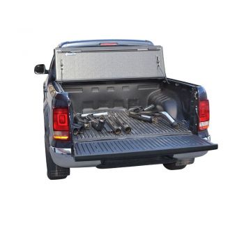 ΚΑΠΑΚΙ ΚΑΡΟΤΣΑΣ ΑΛΟΥΜΙΝΙΟΥ ΑΝΑΔΙΠΛΩΜΕΝΟ BAKFLIP MX 904 VW AMAROK 2010+&amp;2017+