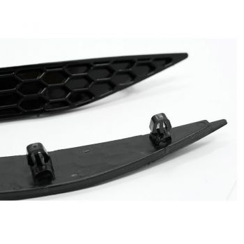 Delete Kit Αντανακλαστικών Πίσω Προφυλακτήρα VW Golf VII (7) 13-17 GTI Honeycomb 2 Τεμάχια