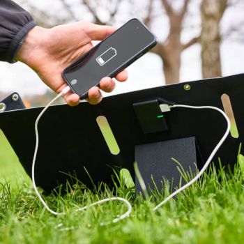 Ηλιακός Φορτιστής Μπαταριών Μικρών Ηλεκτρικών Συσκευών Osram 20 Watt 9 Volt 2.2Α Amper OFSP20