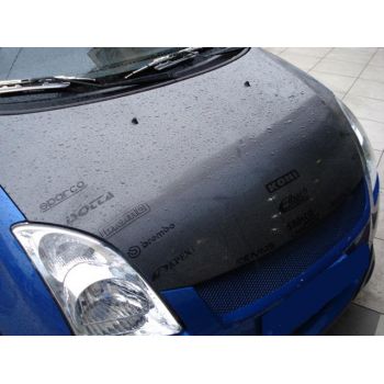 Carbon Σε Καπό Suzuki swift της 3Μ