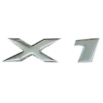 X1 (BMW) ΑΥΤΟΚΟΛΛΗΤΟ ΣΗΜΑ ΠΟΡΤ ΜΠΑΓΚΑΖ 12x3,4cm ΧΡΩΜΙΟ ΜΕ ΕΠΙΚΑΛΥΨΗ ΕΠΟΞ. ΡΥΤΙΝΗΣ 1ΤΕΜ.