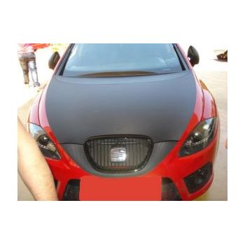 Carbon σε Καπό Seat Leon της 3Μ